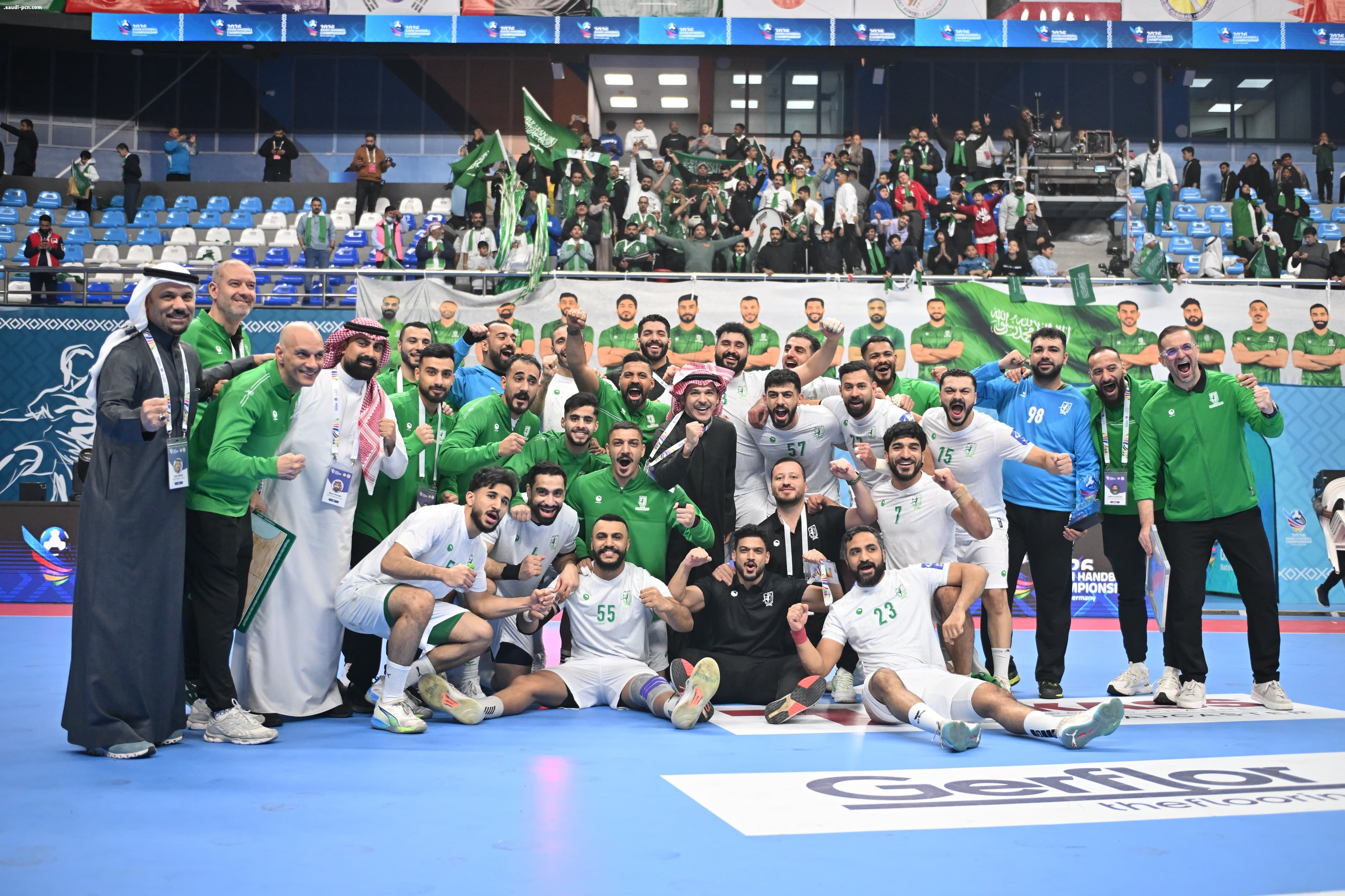 «قبضة الأخضر» تتجاوز «الساموراي» وتبلغ الدور الرئيسي آسيويًا