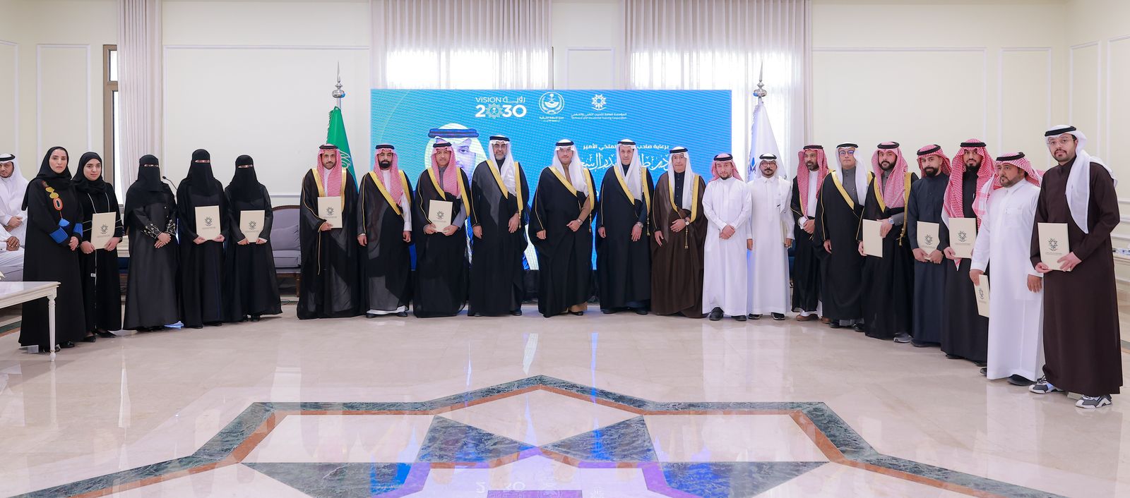 سمو محافظ الأحساء يرعى توقيع مذكرات تفاهم للتدريب التقني والمهني لتوفير 1045 فرصة وظيفية