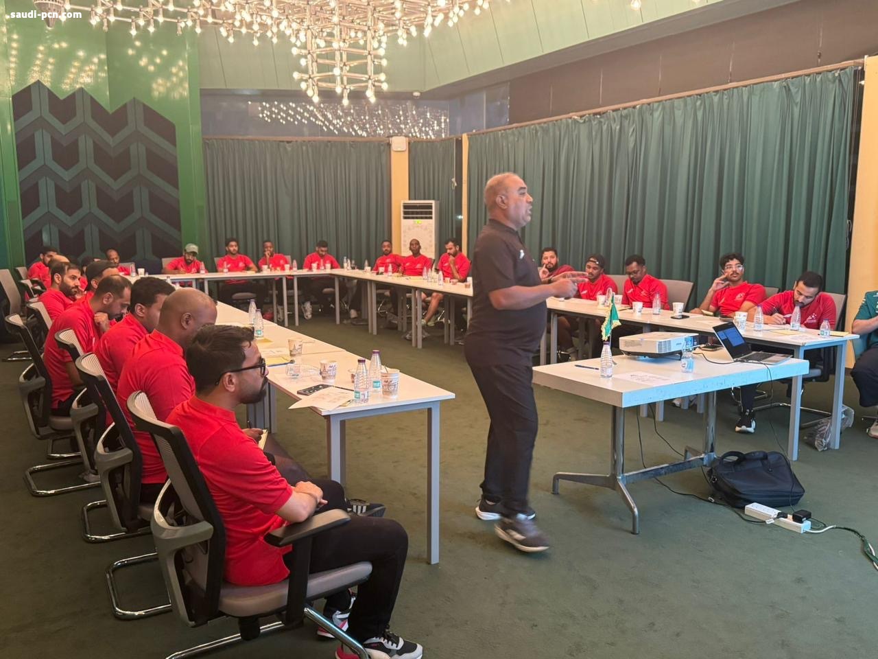 اختتام دورة المدربين لكرة القدم المصغرة بالمنطقة الشرقية وسط حضور لافت