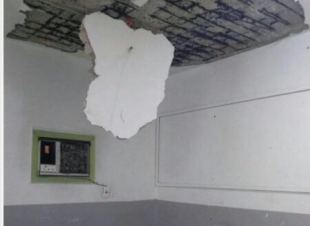 انهيار سقف مدرسة متوسطة بجدة قُبَيل بدء العام الدراسي 