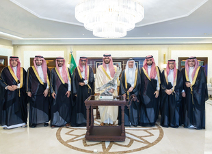 نائب أمير الشرقية يستقبل رئيس وأعضاء مجلس إدارة نادي الخليج ويشيد بجهود النادي وإنجازاته الرياضية والتنموية