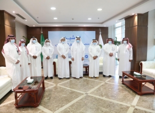 المهندس الفضلي يدشن منصة رقمية للتنسيق التشغيلي بين شركاء الأعمال في قطاع المياه
