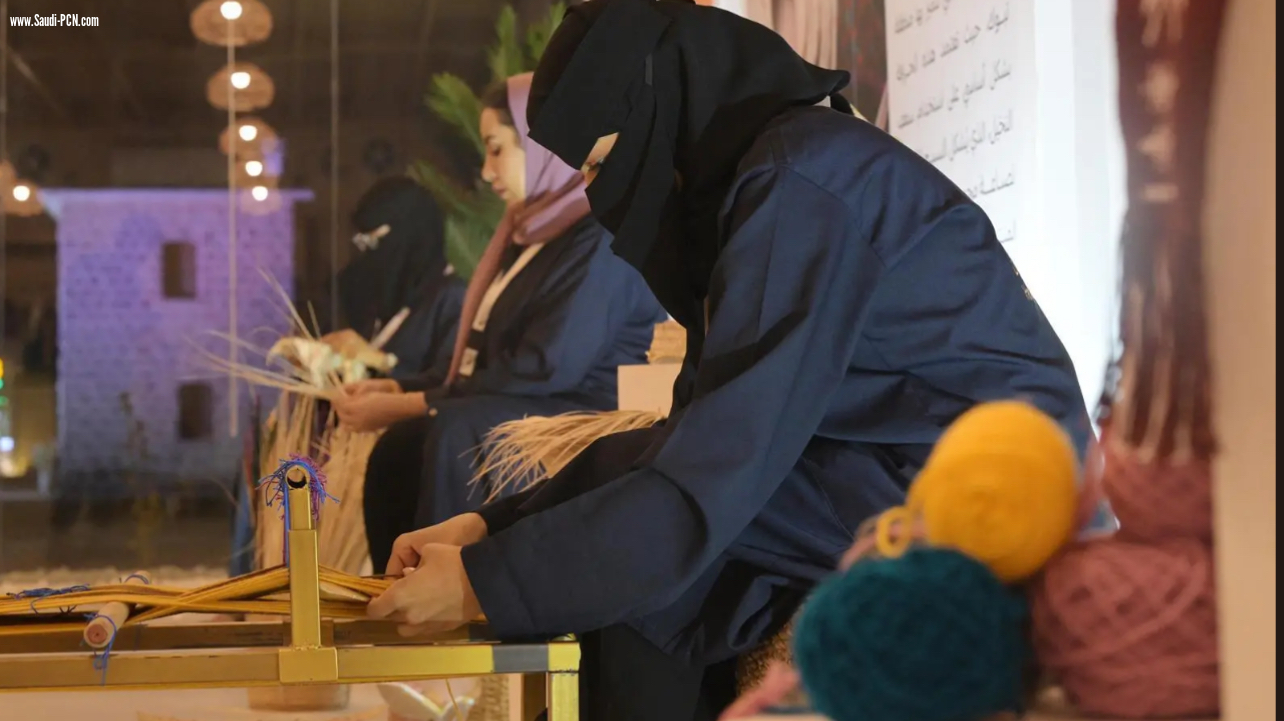 بيت الحرفيين بتبوك يحتضن فعالية (حكي) التراثية