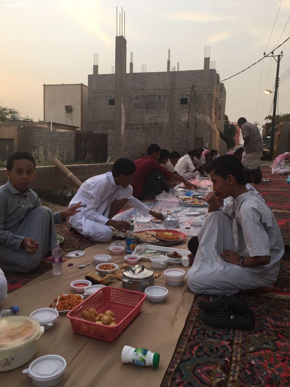 إفطار  جماعي على نية المتوفين بقرية العكرة
