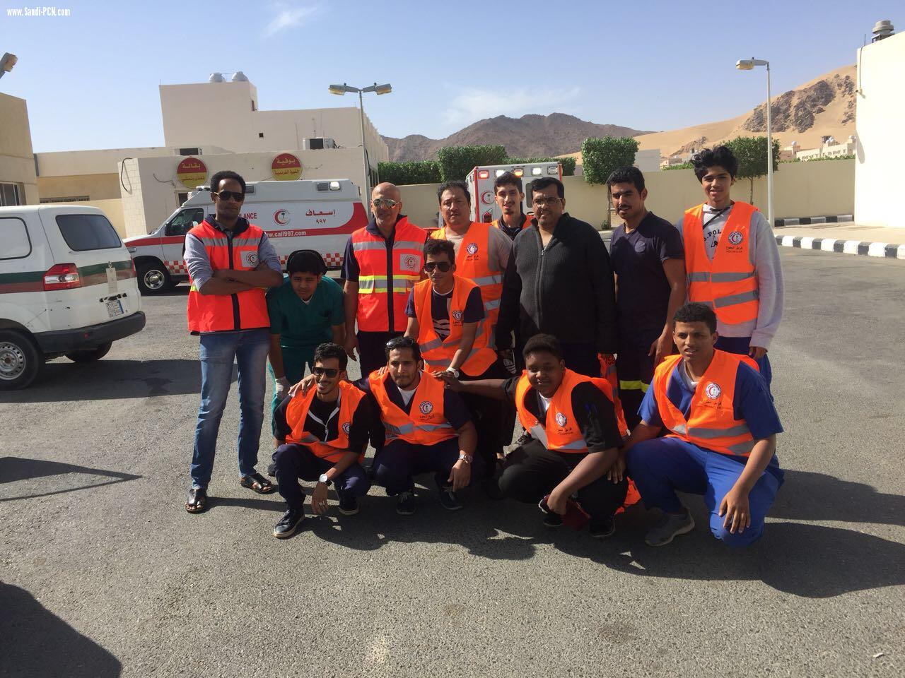 متطوعو الهلال الأحمر بالمدينة يثبتون جدارتهم عند التعامل مع حادث مروري اليوم