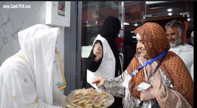 وصول الفوج الاول من حجاج باكستان عبر مبادرة 