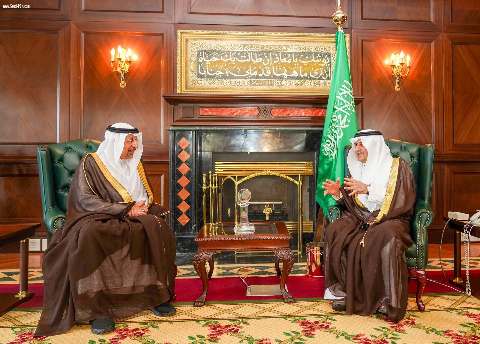 أمير منطقة تبوك يستقبل معالي وزير الاستثمار   