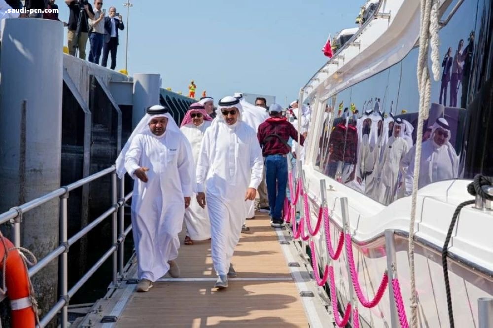 تدشين أول خط بحري دولي للركاب بين البحرين وقطر.. الرحلة تستغرق 70 دقيقة