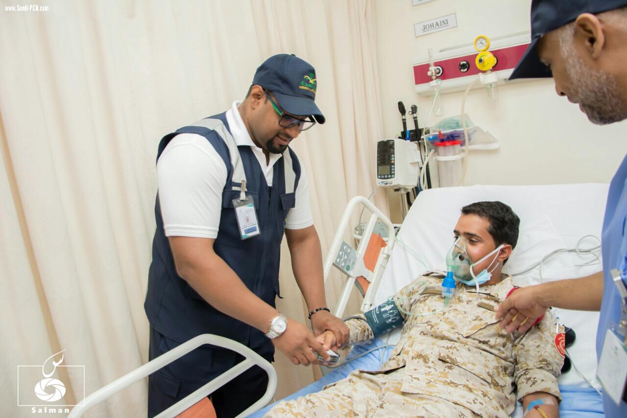 مدير مستشفى أجياد الطوارئ يشارك الموظفين والمرضى فرحة عيد الأضحى لعام 1438