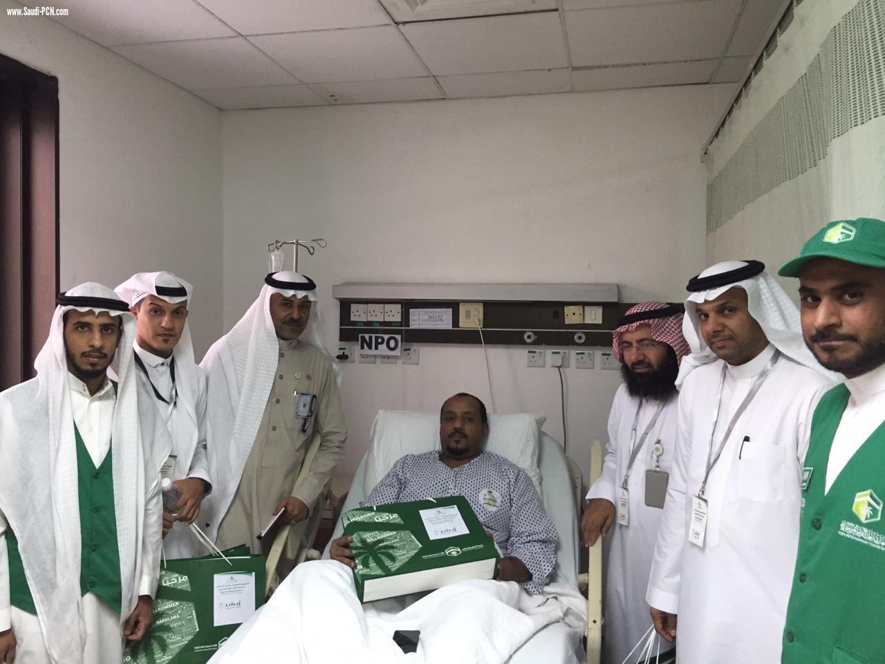 التوعية الدينية تزور ١١٨٠ مريض بمستشفيات مكة 