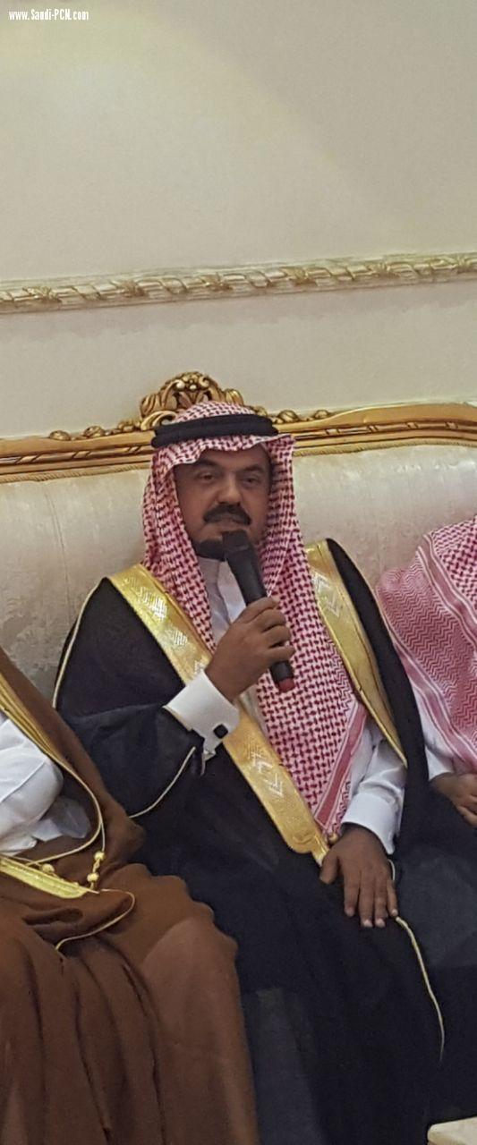 الأشراف الزقله المعافيين يبايعون الأمير محمد بن سلمان ولياً للعهد في احتفالهم بعيد الفطر المبارك. 