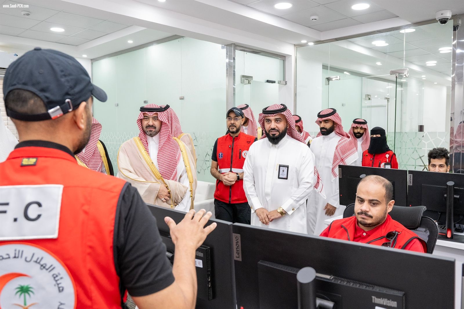 خلال وقوف سموه ميدانيًا على أعمال مركز القيادة والتحكم بالمنطقة .. نائب أمير تبوك يطلع على مؤشرات زمن الاستجابة الإسعافية للهلال الأحمر 