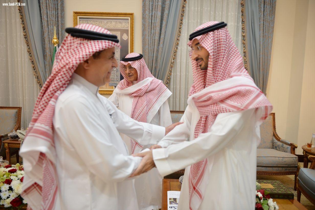 أمير مكة يستقبل نائب وزير مكتب رئاسة الوزراء الماليزية للشؤون الاسلامية 