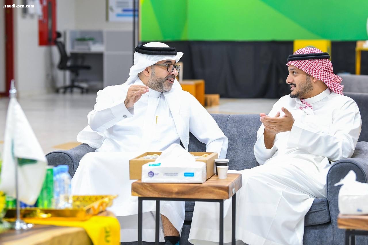 إدارة نادي الخليج تستقبل وفد اللجنة الأولمبية والبارالمبية السعودية