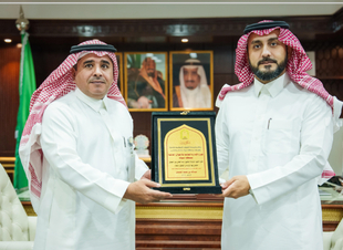 المدير العام لفرع وزارة الشؤون الإسلامية بمنطقة تبوك يستقبل في مكتبه مدير عام الإدارة العامة للأحوال المدنية بالمنطقة.