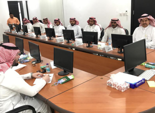 *الصقر يترأس الجلسه الثانيه من الدوره الثالثه  من العام الميلادي 2023 للمجلس المحلي بمحافظة طريف*