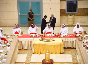 خلال تشريف سموه ونائبه إفطار الجامعة الرمضاني  الأمير محمد بن ناصر:جامعة جازان خدمت المنطقة ومخرجاتها تعي أهمية  بناء الوطن