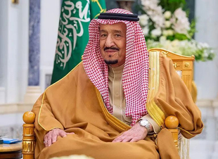 أصدر خادم الحرمين الشريفين الملك سلمان بن عبدالعزيز، اليوم (الأحد)، عدداً من الأوامر الملكية.