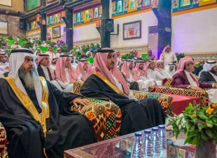 محافظ خميس مشيط يرعى احتفال لجنة التنمية السياحية بالمحافظة لتكريم الجهات المشاركة في مهرجان صيف خميس مشيط لعام ١٤٣٩هـ 