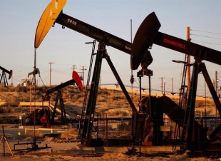 أسعار النفط ترتفع لأعلى مستويات منذ عامين