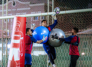 الفتح يرفع وتيرة تحضيراته قبل مواجهة الهلال ويعقد مؤتمرًا صحفيًا غدًا