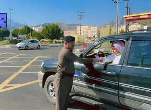 مرور قلوة يوزع منشورات توعوية  ضمن فعاليات أسبوع المرور العربي 2024