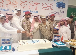 مطار جازان يعايد منسوبيه 