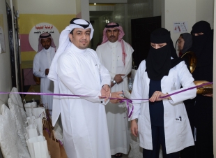 مركز صحي الفلاح ينفذ فعاليات توعوية لكبار السن ومرضى الزهايمر وهشاشة العظام  