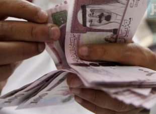 العمل تودع1.56مليار ريال معاشات شهر صفر في حسابات مستفيدي الضمان