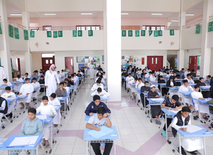 أكثر من 83 ألف طالب وطالبة يؤدون اختبارات الفصل الدراسي الأول في مدارس ⁧‫تعليم الجوف