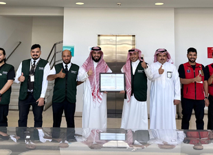 هيئة الهلال الاحمر السعودي تمنح مطار الامير سلطان بن عبدالعزيز الدولي بتبوك شهادة الامتثال للسلامة الاسعافية   
