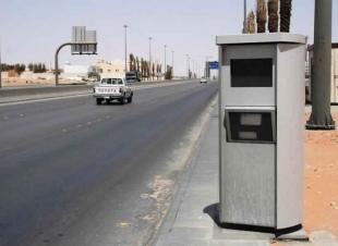 بعد توجيه وزير الداخلية المرور يبدأ بتعديل السرعات المناسبة في نظام ساهر