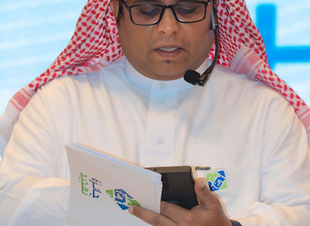 المدخلي يطير بجائزة 